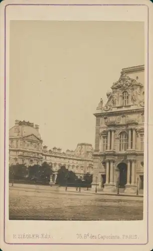 CdV Paris VIII., Louvre