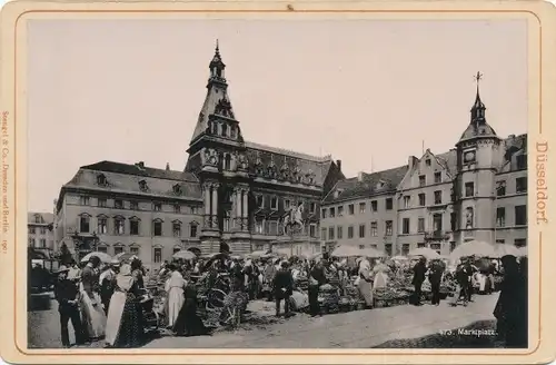 Kabinett Foto Düsseldorf am Rhein, Marktplatz