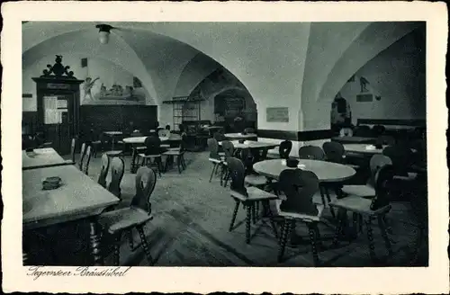 Ak Tegernsee in Oberbayern, Bräustüberl, Innenansicht