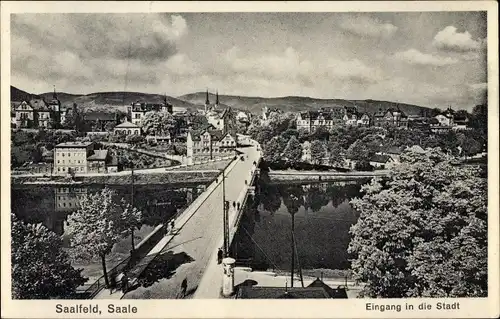 Ak Saalfeld an der Saale Thüringen, Stadteingang, Brücke