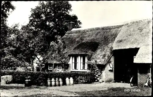 Ak Diever Drenthe Niederlande, Landhaus, Milchkannen