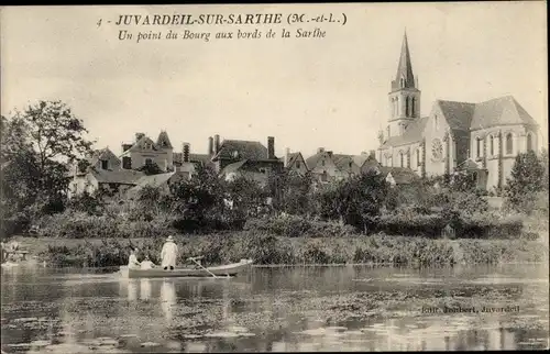 Ak Juvardeil sur Sarthe Maine-et-Loire, Un Point du Bourg aux Bords de la Sarthe