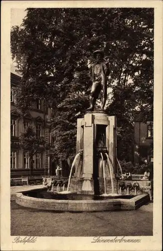 Ak Bielefeld in Nordrhein Westfalen, Leinenweberbrunnen