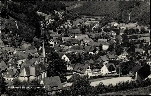 Ak Bilstein Lennestadt im Sauerland, Panorama vom Ort