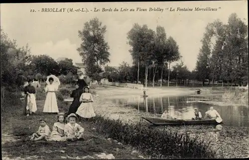 Ak Briollay Maine et Loire, Bords du Loir au Vieux Briollay, La Fontaîne Merveilleuse