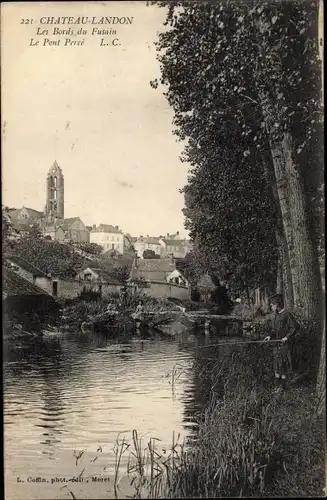 Ak Chateau Landon Seine et Marne, Les Bords du Fusain, Le Pont Percé