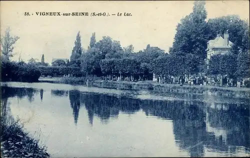 Ak Vigneux sur Seine Essonne, Le Lac