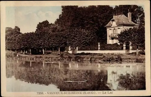 Ak Vigneux sur Seine Essonne, Le Lac