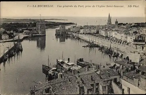 Ak La Rochelle Charente Maritime, Vue generale du Port, prise de l'Eglise Saint Sauveur