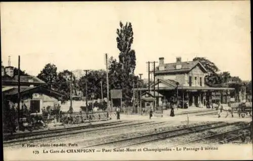 Ak Champigny sur Marne Val de Marne, La Gare, Parc Saint Maur et Champignoles