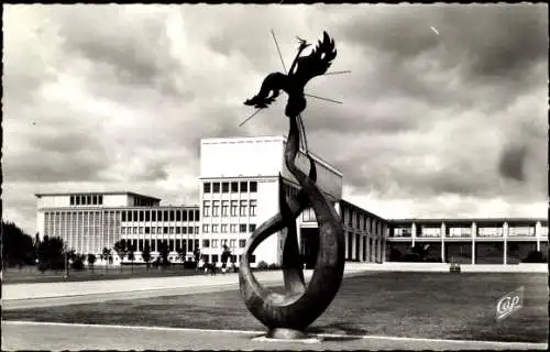 Ak Caen Calvados, Devant l'Universite, Le Phenix