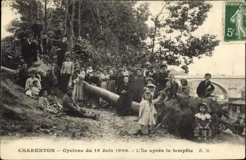 Ak Charenton Val de Marne, Cyclone 16 Juin 1908, L´Île après la Tempête