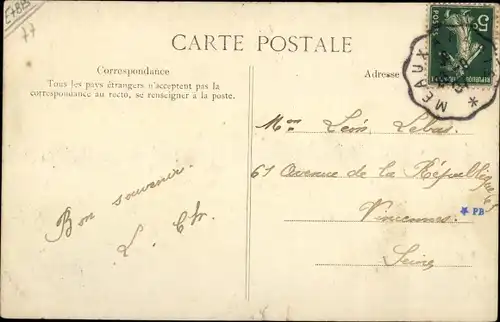 Ak Esbly Seine et Marne, Place des Fêtes