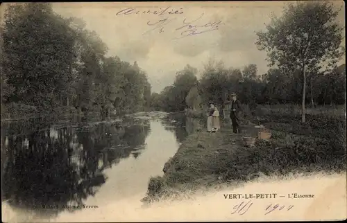 Ak Vert le Petit Essonne, L´Essonne