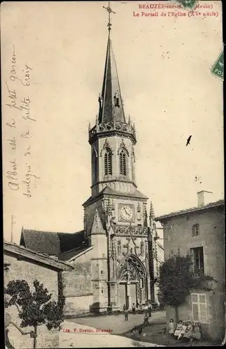 Ak Beauzée sur Aire Beausite Meuse, Le Portail de l'Eglise