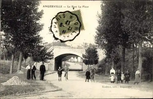 Ak Angerville Essonne, Le Pont La Fleur