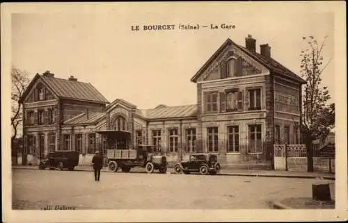 Ak Le Bourget Seine Saint Denis, La Gare