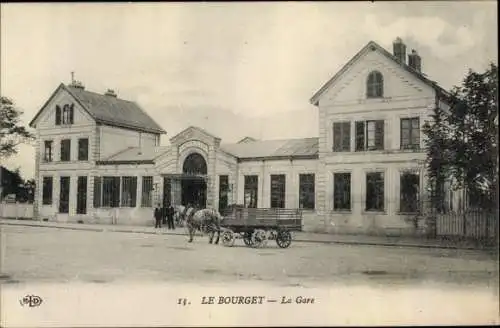 Ak Le Bourget Seine Saint Denis, La Gare