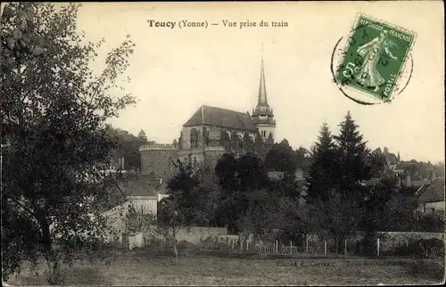 Ak Toucy Yonne, Église, Vue prise du Train