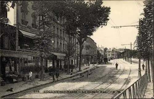 Ak Nogent sur Marne Val de Marne, La Grande Rue