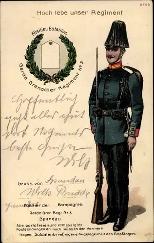 Regiment Ak Füsilier Bataillon Garde Grenadier Regiment No. 5 Spandau, Soldat in Uniform
