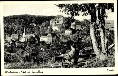 Ak Blankenheim an der Ahr Eifel, Jugendburg von der Bank aus gesehen, Ort