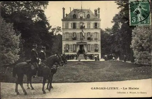 Ak Livry Gargan Seine Saint Denis, La Mairie, Deux Gendarmes à Cheval