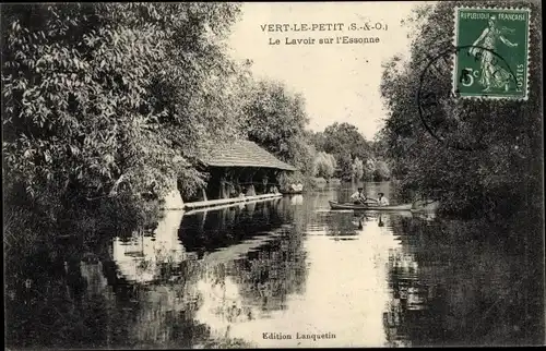 Ak Vert le Petit Essonne, Lavoir sur l´Essonne