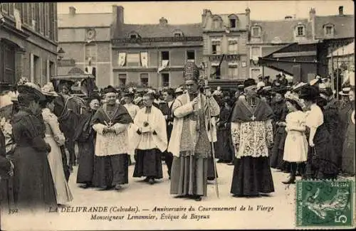 Ak La-Délivrande Calvados, Anniversaire du Couronnement de la Vierge