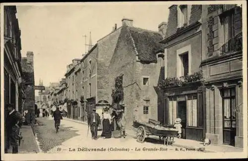 Ak La-Délivrande Calvados, La Grande Rue