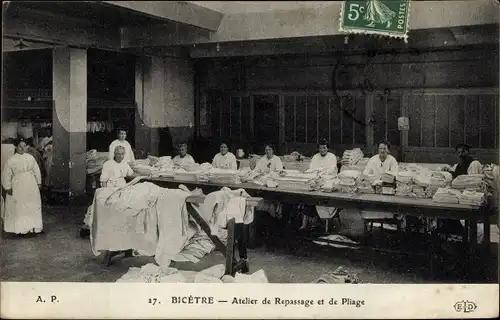 Ak Bicêtre Val de Marne, L'Atelier de Repassage et de Pliage