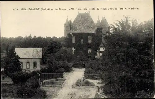 Ak Bellegarde Loiret, Le Donjon du Vieux Château Fort