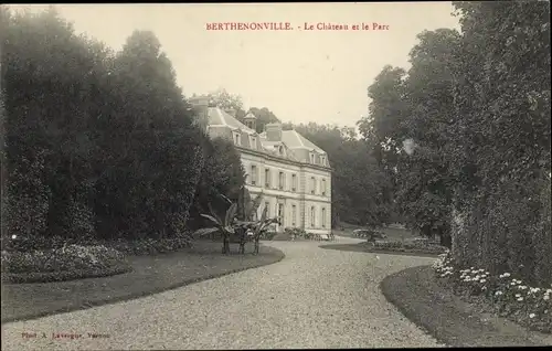 Ak Berthenonville Eure, Le Château et le Parc