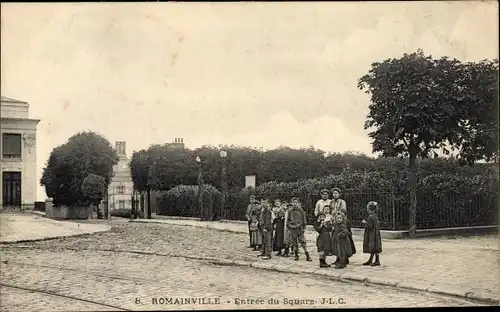 Ak Romainville Seine Saint Denis, Entrée du Square