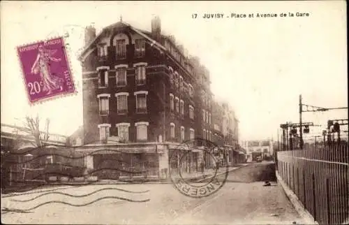 Ak Juvisy Essonne, Place et Avenue de la Gare