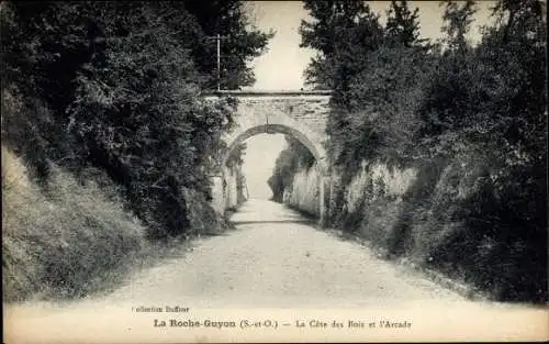 Ak La Roche Guyon Val d’Oise, La Côte des Bois et l´Arcade