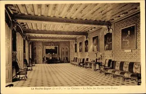 Ak La Roche Guyon Val d’Oise, Le Château, Salle des Gardes