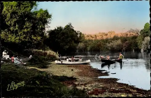 Ak Brienon-sur-Armançon Yonne, La Plage, Barques et Canoés