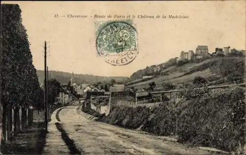 Ak Chevreuse Yvelines, Route de Paris et le Château de la Madeleine