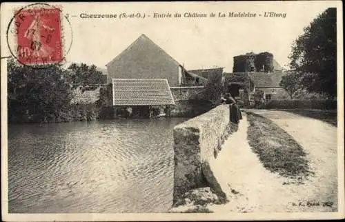 Ak Chevreuse Yvelines, Entrée du Château de La Madeleine, l'Etang