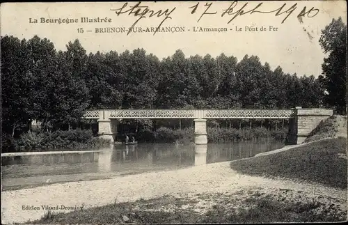 Ak Brienon-sur-Armançon Yonne, L´Armançon, le Pont de Fer