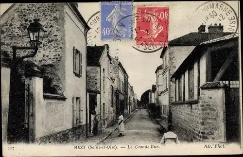 Ak Mézy-sur-Seine Yvelines, La Grande Rue