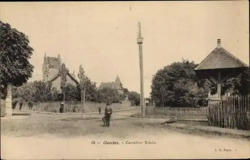 Ak Garches Hauts de Seine, Carrefour Brézin