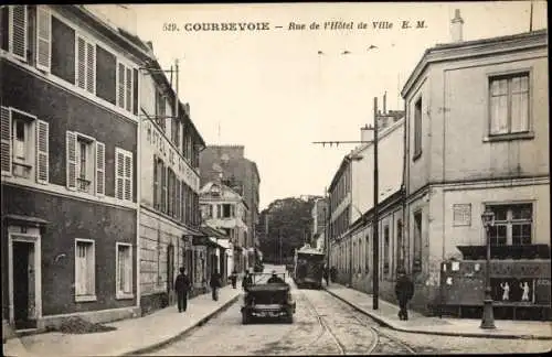 Ak Courbevoie Hauts de Seine, Rue de l´Hôtel de Ville