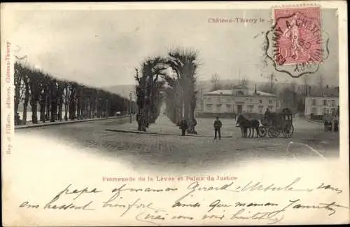 Ak Château Thierry Aisne, Promenade de la Levee et Palais de Justice, Kutsche