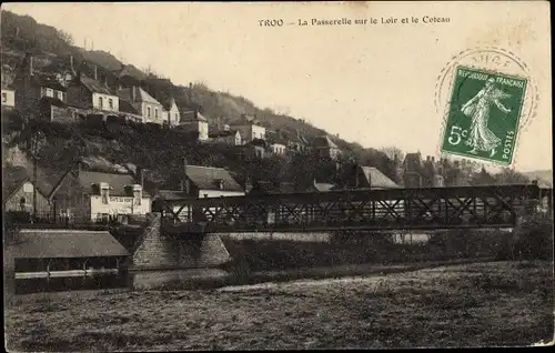 Ak Troo Loir et Cher, La Passerelle sur le Loir et le Coteau