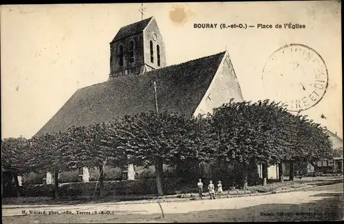 Ak Bouray Essonne, Place de l´Église