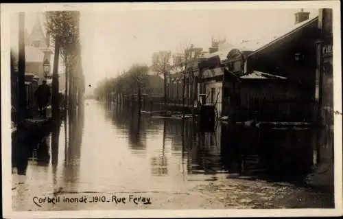 Foto Ak Corbeil Essonne, Inondations de 1910, Rue Feray