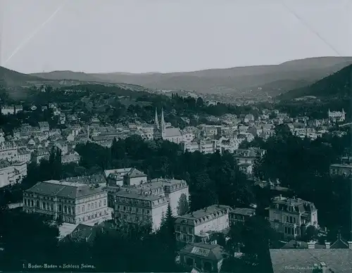 Foto Baden Baden am Schwarzwald, Panorama vom Schloss Solms gesehen, Fotograf Friedrich Spies