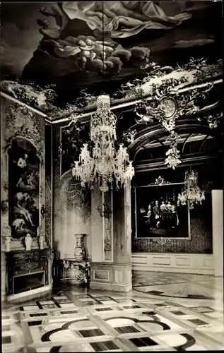 Ak Rudolstadt in Thüringen, Staatliche Museen Heidecksburg, Rote Ecke